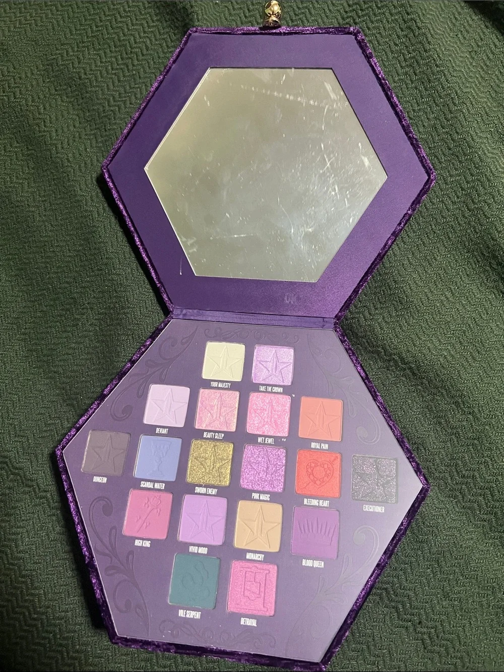 Jeffree Star Blood Lust Velvet Palette [Rare] [No box]